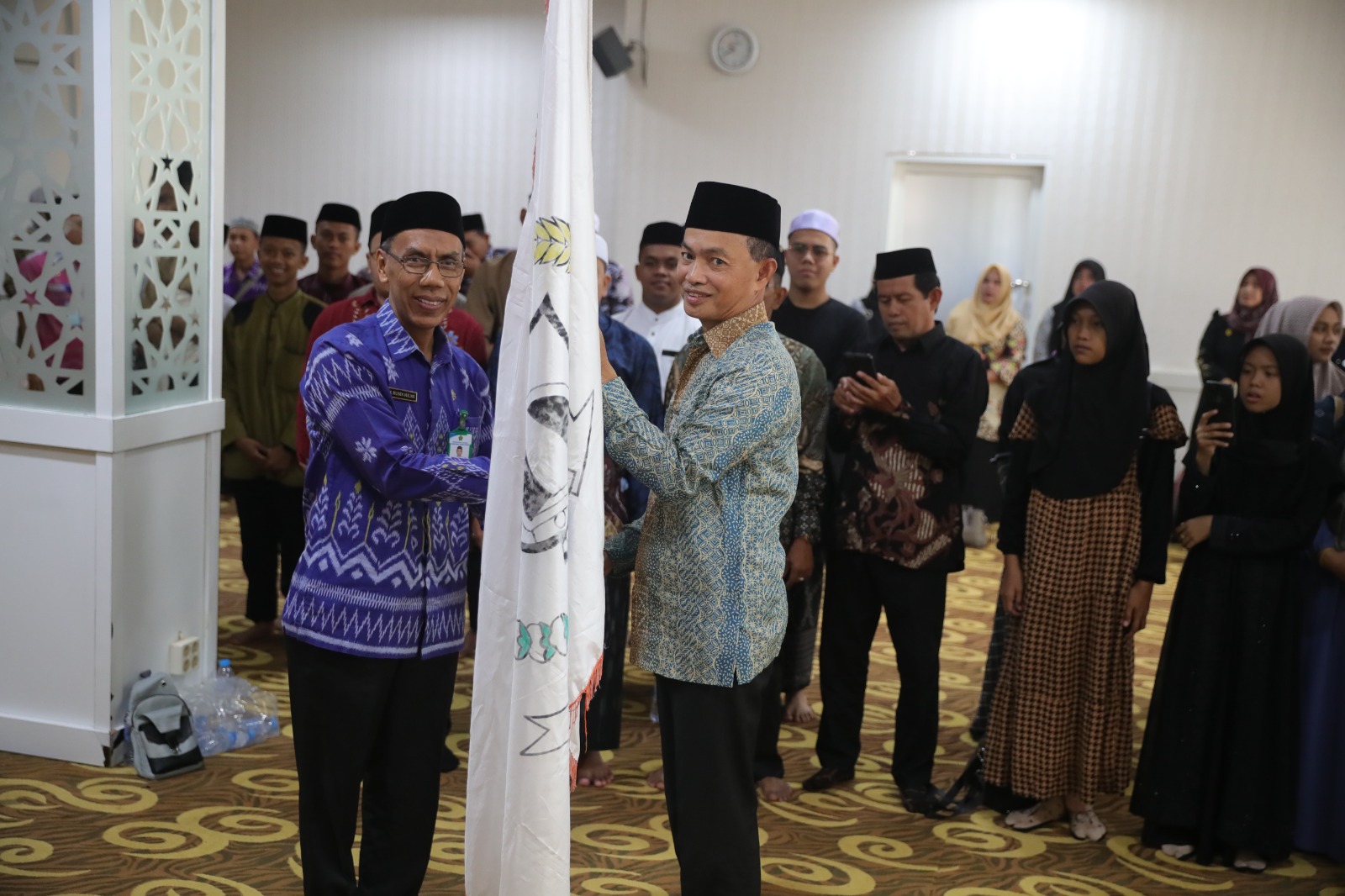 Ambo Sakka Lepas Kafilah MTQN Tingkat Provinsi