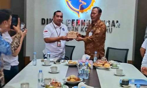 Kadishub Tanah Bumbu Beserta Rombongan Kunjungi Kotabaru