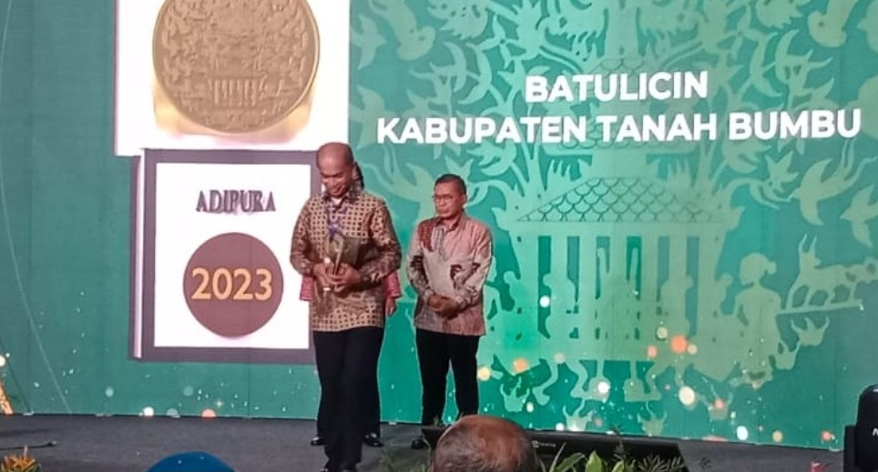 Lagi ! Tanah Bumbu Kembali Raih Piala Adipura