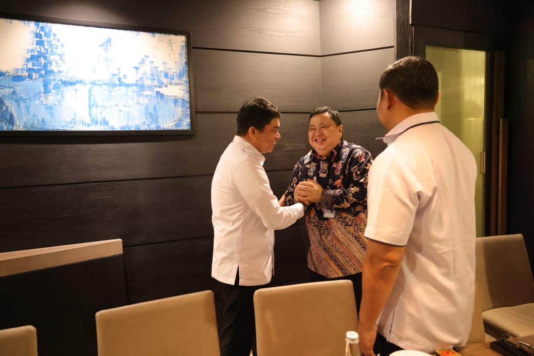 Kemenhub Setujui Usulan Fasilitas Keselamatan Jalan, Sesditjen Ahmad Yani Temui Bupati Andi Rudi Latif