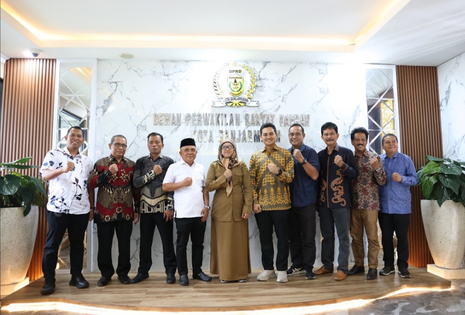 Perkuat Sinergi Legislatif, Ketua DPRD Tanah Bumbu Pimpin Kunker Komisi I ke Kota Banjarmasin