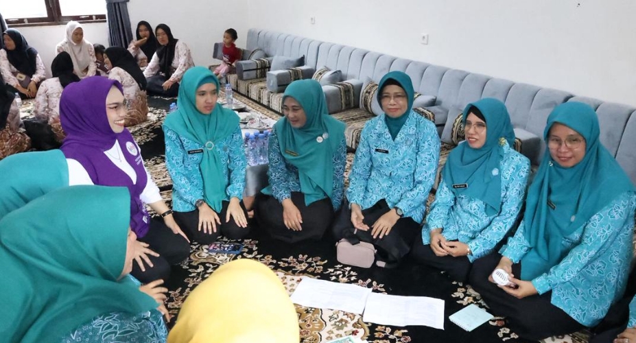 Perkuat Peran Posyandu, Andi Irmayani Rudi Latif Dorong Implementasi 6 Standar Pelayanan Minimal